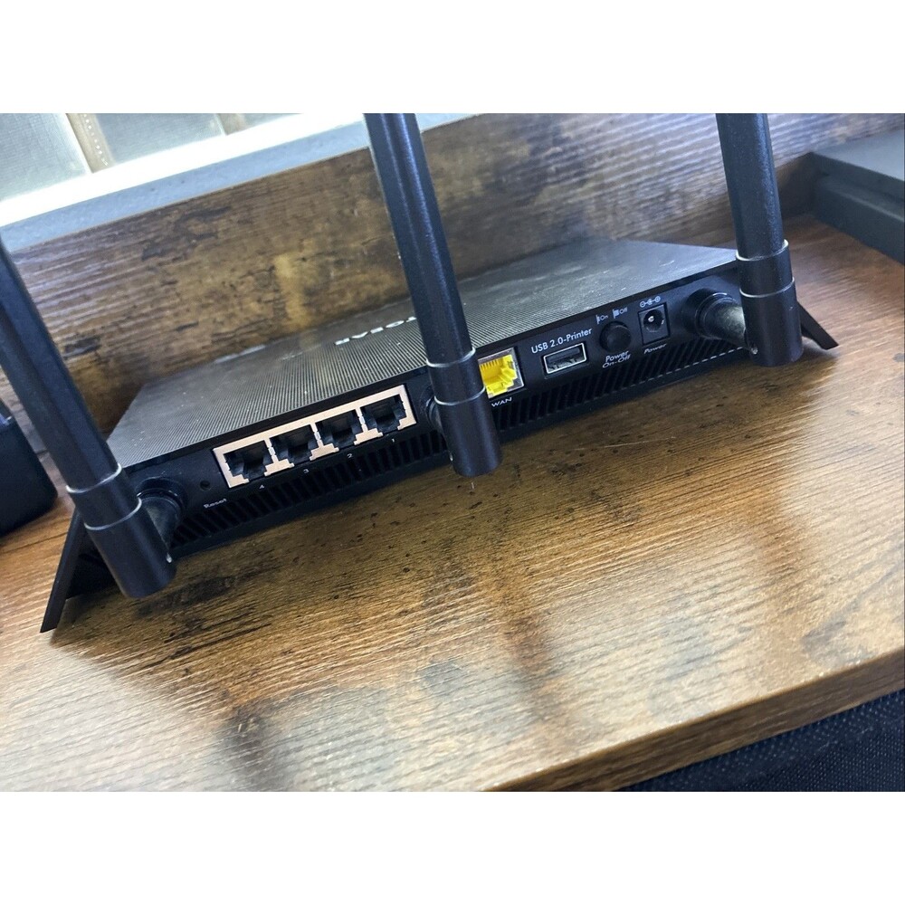 Netgear AC1750 Smart WiFi Router R6400 - Picture 3 of 4